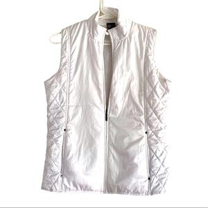 GEAR FOR SPORTS Zip Front Puffy Vest. White. Size S